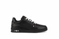 L_V_Trainers
